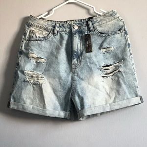 Distressed shorts